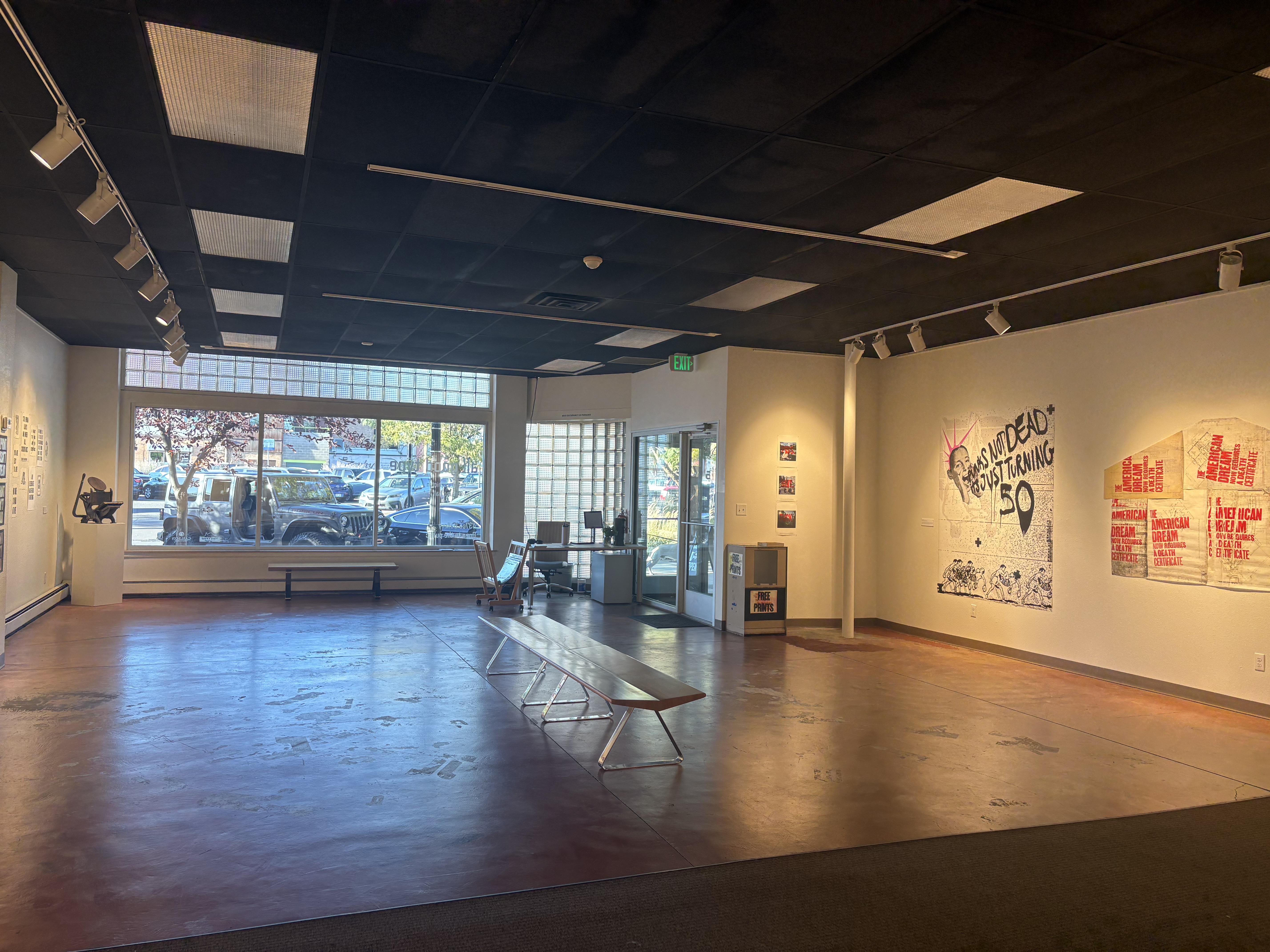 Installation of prints