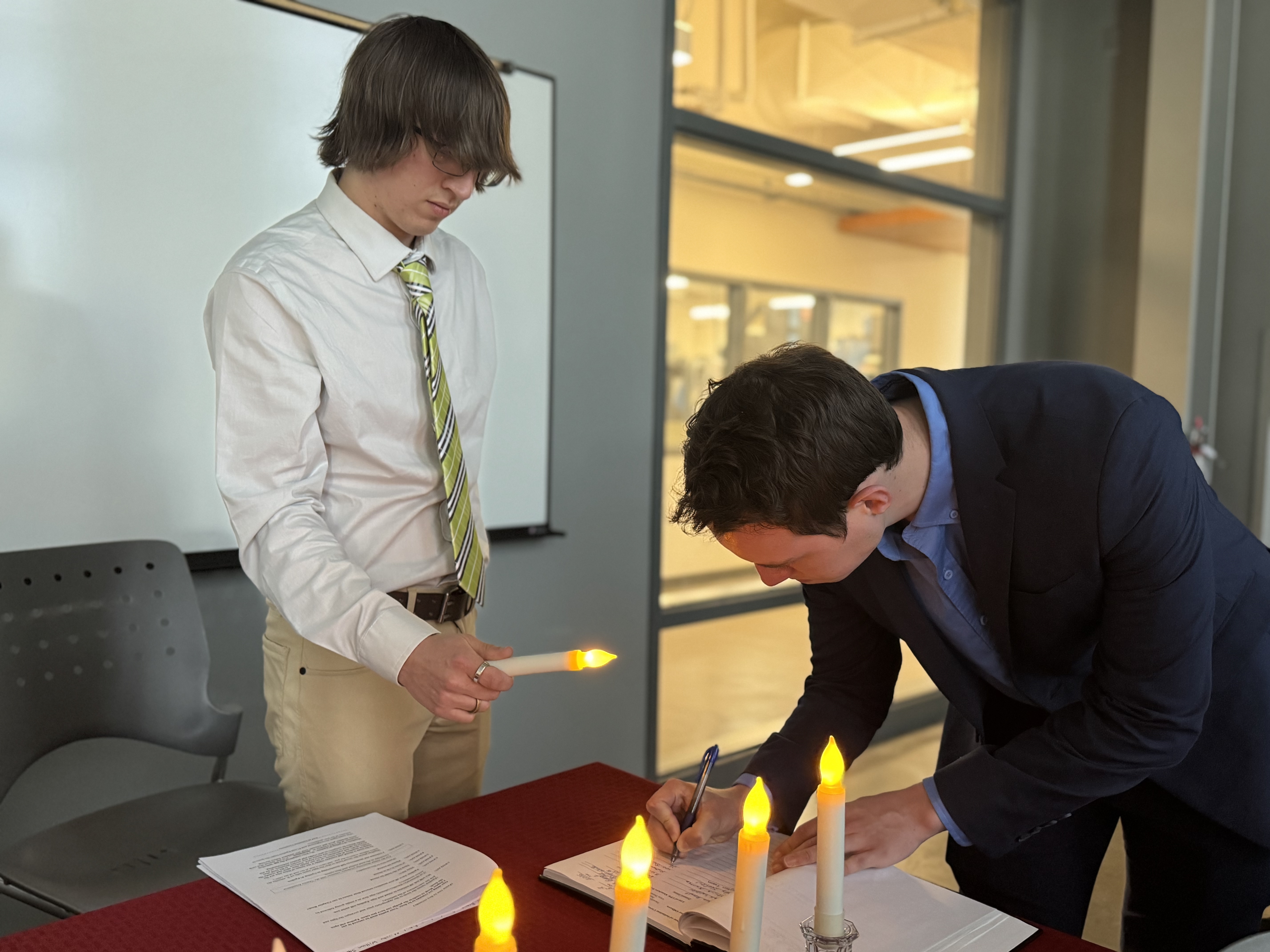 Signing 1
