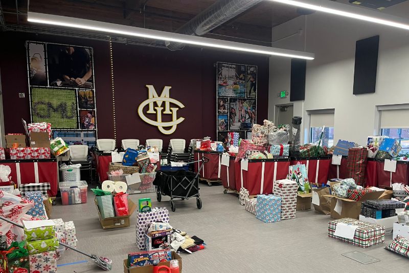 CMU Community Comes Together to Give Back During the Holidays