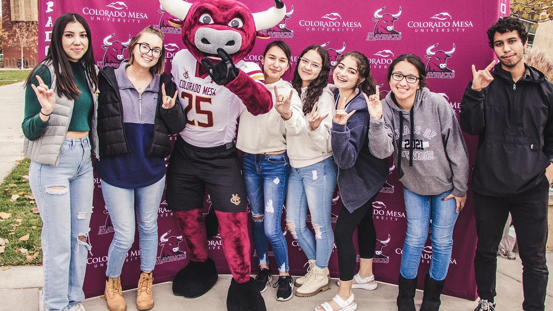 Almost half of the CMU student body is comprised of first generation college students