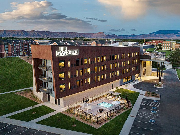 Hotel Maverick is a short walk from the Admissions Office